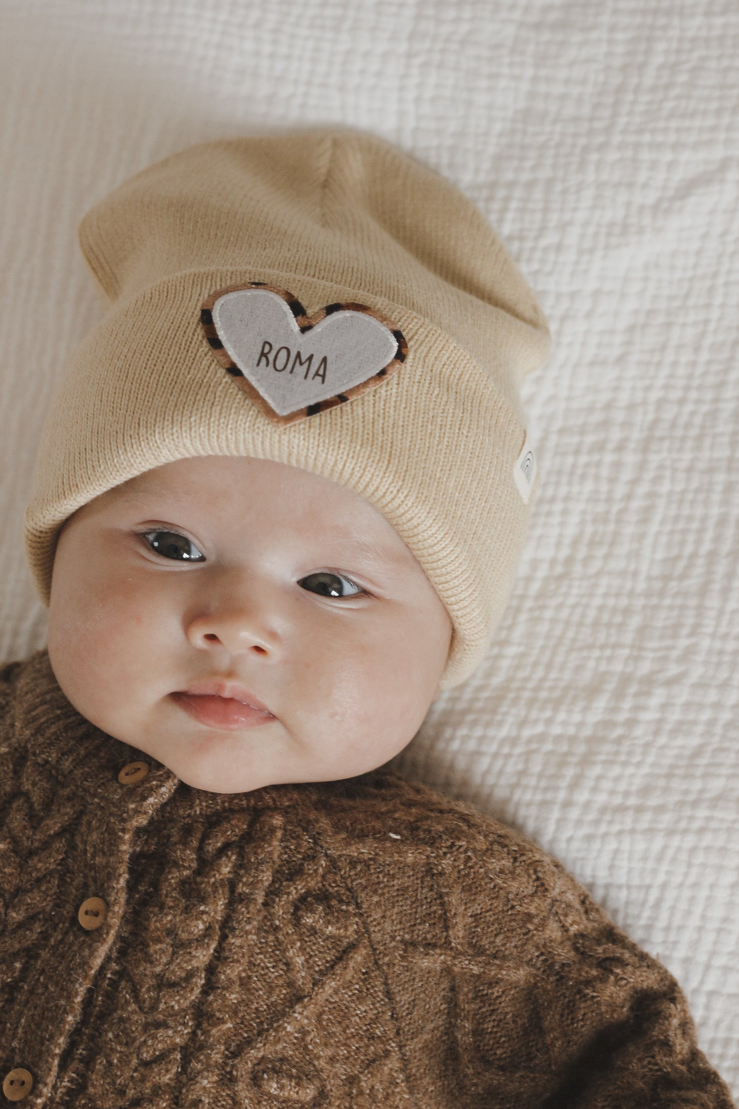 Bonnet ENFANT Beige - Coeur Léopard