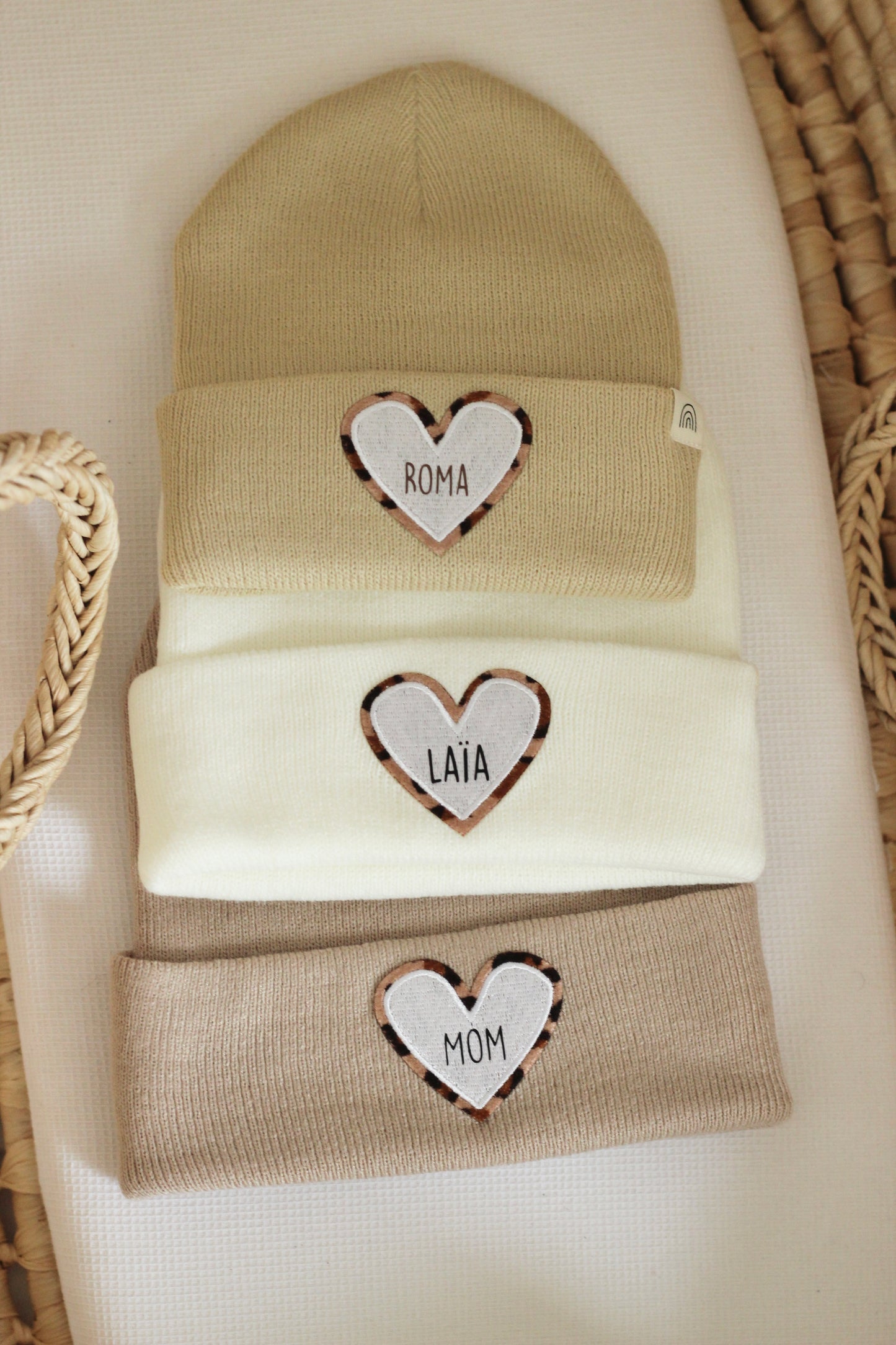 Bonnet BÉBÉ Beige- Coeur Léopard